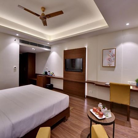 The Fern An Ecotel Hotel, Alwar Sariska エクステリア 写真