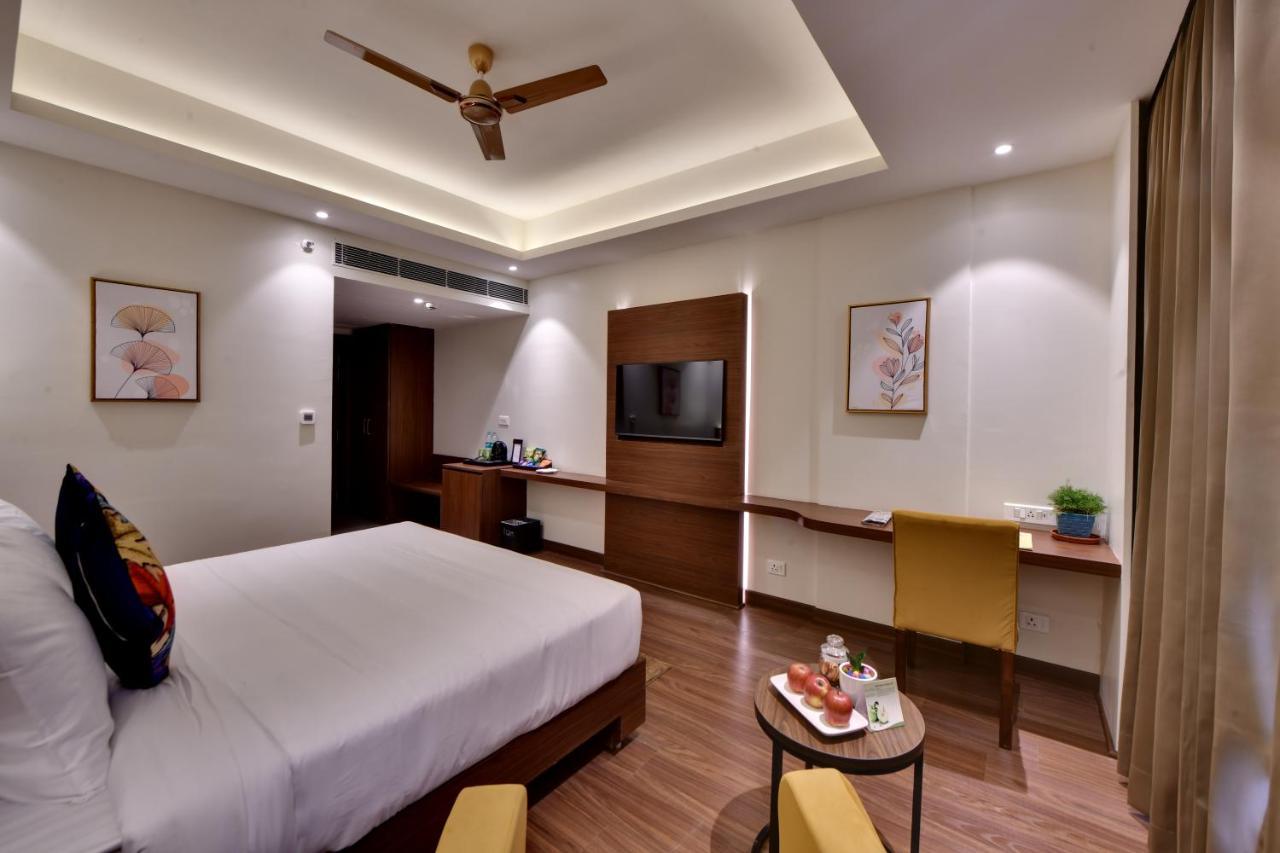 The Fern An Ecotel Hotel, Alwar Sariska エクステリア 写真