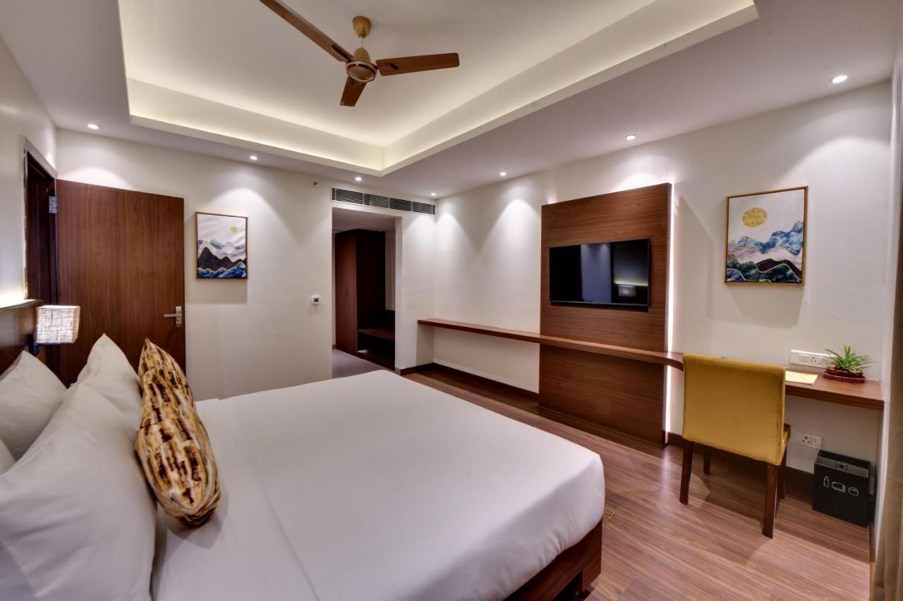 The Fern An Ecotel Hotel, Alwar Sariska エクステリア 写真