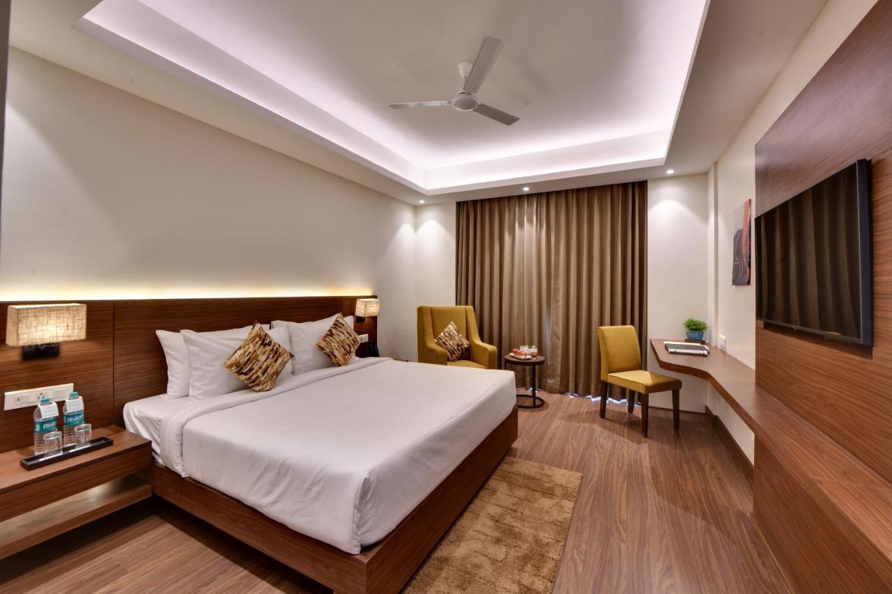The Fern An Ecotel Hotel, Alwar Sariska エクステリア 写真
