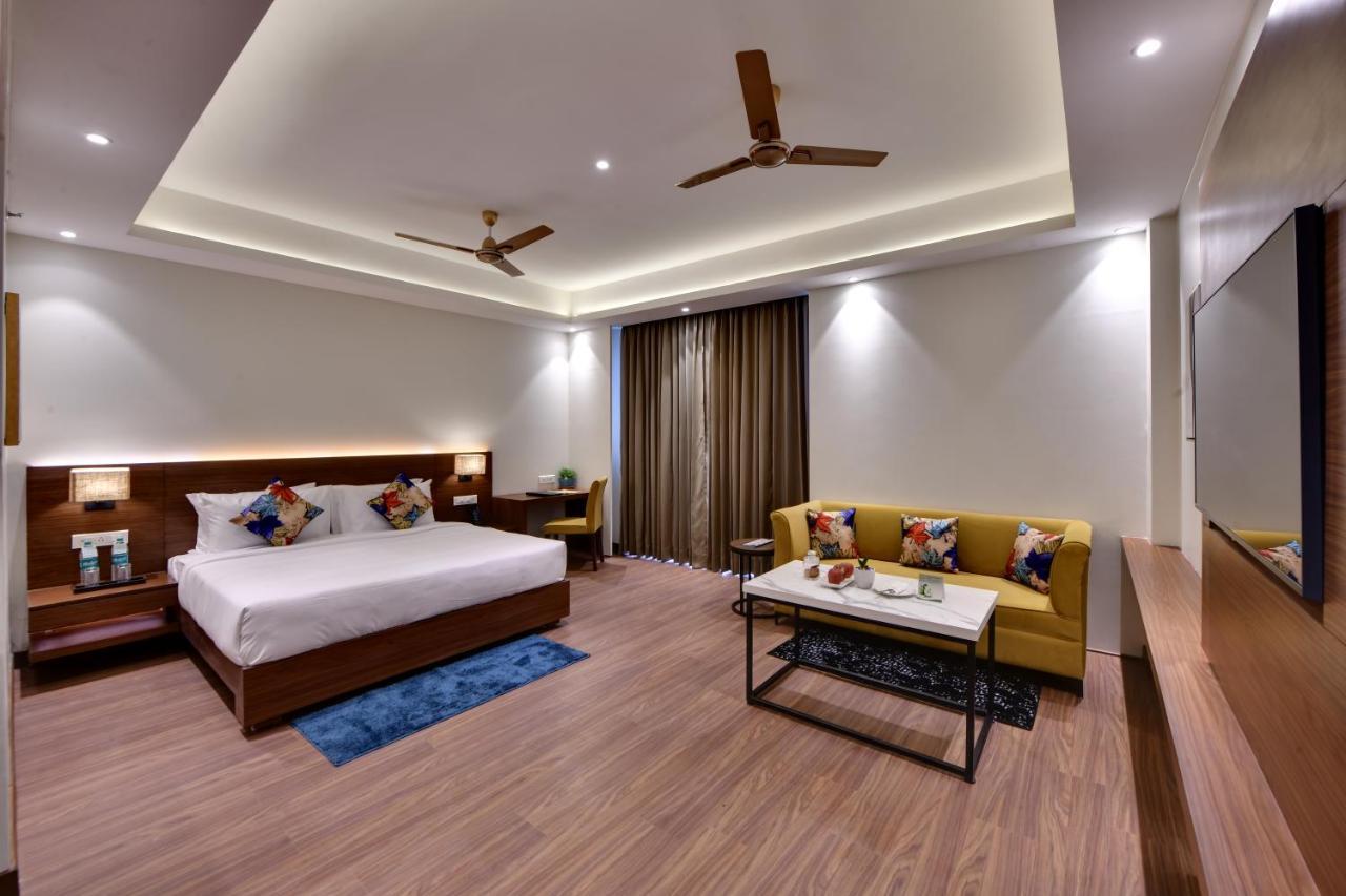 The Fern An Ecotel Hotel, Alwar Sariska エクステリア 写真