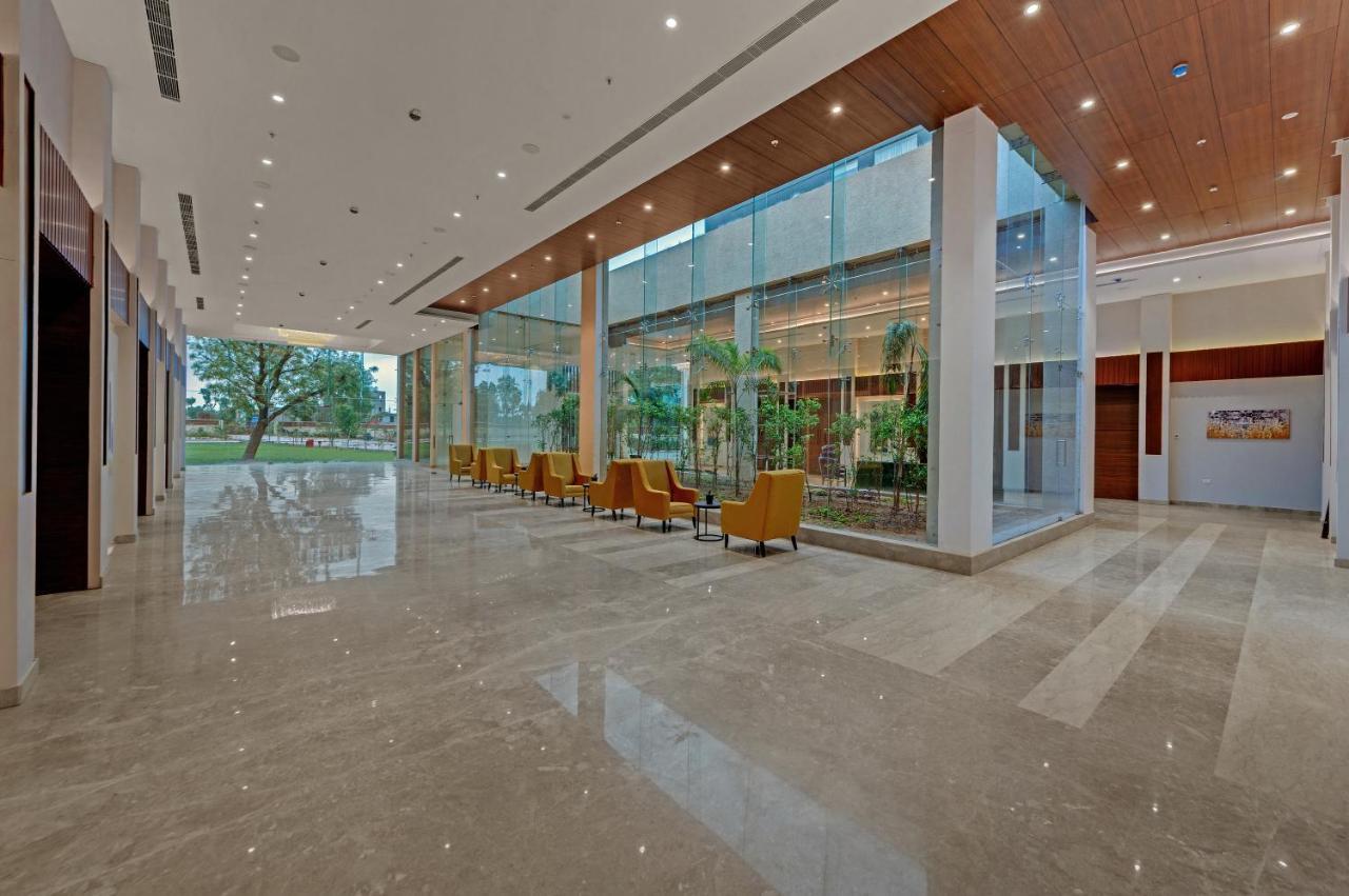 The Fern An Ecotel Hotel, Alwar Sariska エクステリア 写真